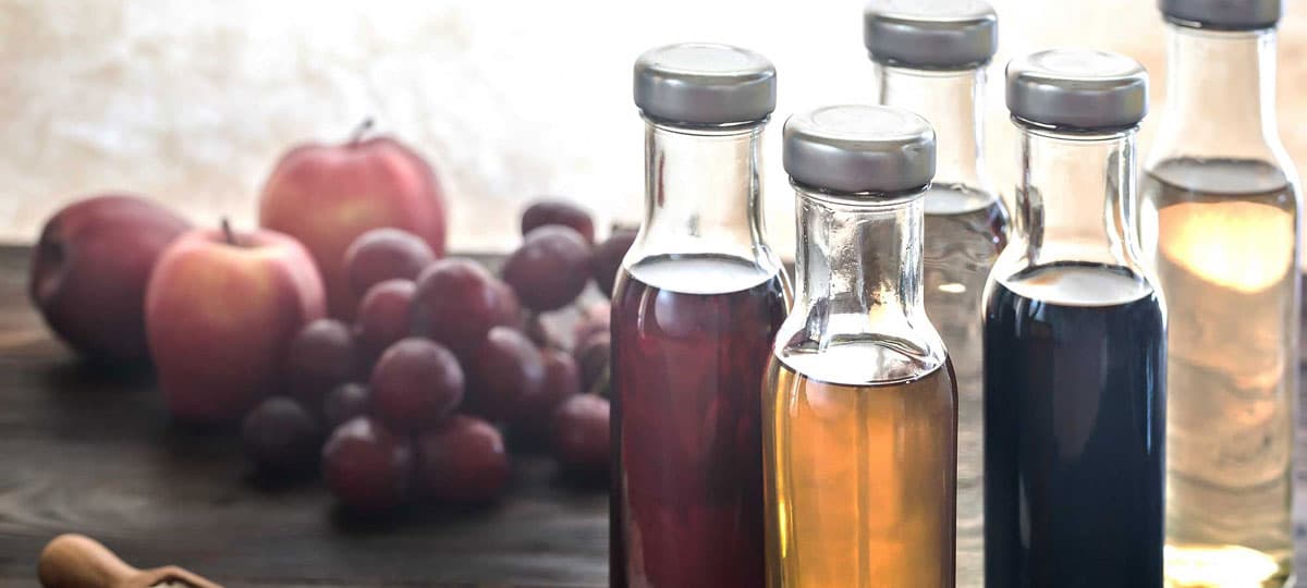 Vinagre en botella para líneas de envasado con maquinaria CDE