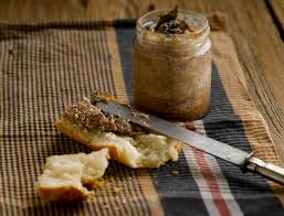 Patés alimentarios en tarro para dosificado y envasado con maquinaria CDE