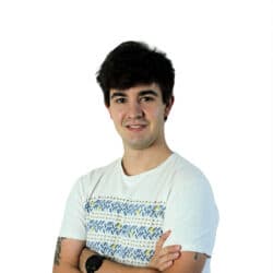 Miembro del equipo técnico de CDE, especialistas en maquinaria de envasado